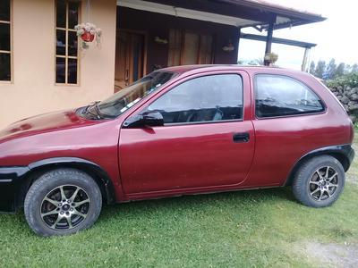 Chevrolet Corsa • 1998 • 268,000 km