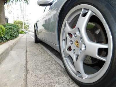 Porsche Boxster • 2000 • 64 km