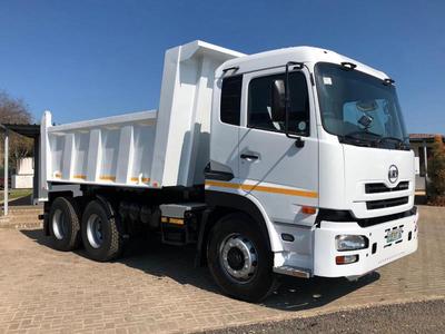 Nissan Primastar • 2010 • 300,000 km