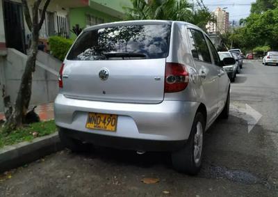 Volkswagen Fox • 2005 • 160,000 km