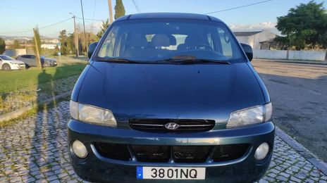 Hyundai H1 • 1999 • 300,000 km