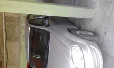 Renault Logan • 2012 • 125,000 km