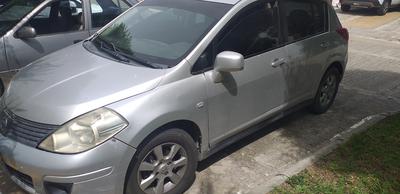 Nissan Tiida • 2007 • 220,000 km