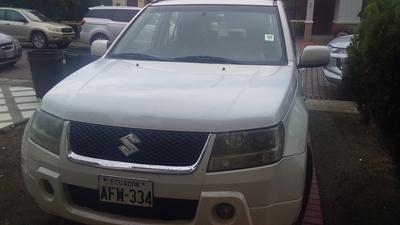 Suzuki Grand Vitara • 2008 • 200,000 km