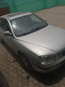 Hyundai Elantra • 2002 • 175,617 km