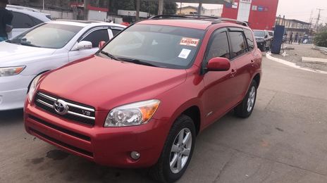 Toyota RAV4 • 2010 • 34 km