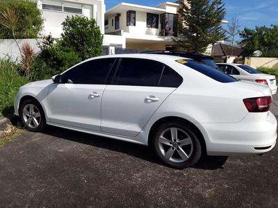Volkswagen Jetta • 2016 • 30,000 km