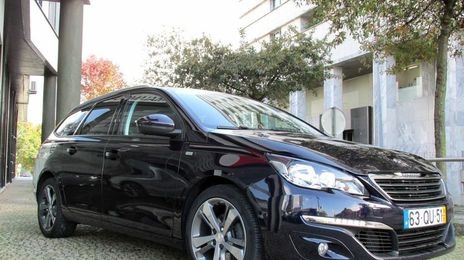 Peugeot 308 SW • 2016 • 158,480 km