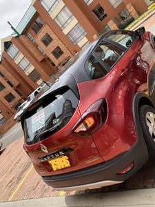 Renault Captur • 2020 • 12,000 km