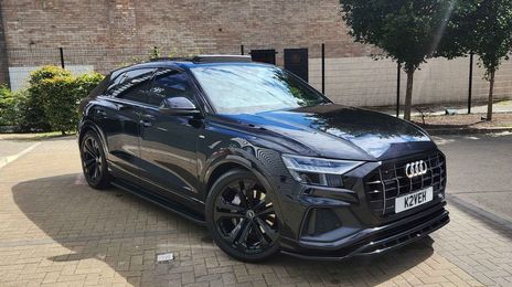 Audi Q8 • 2019 • 49,000 km