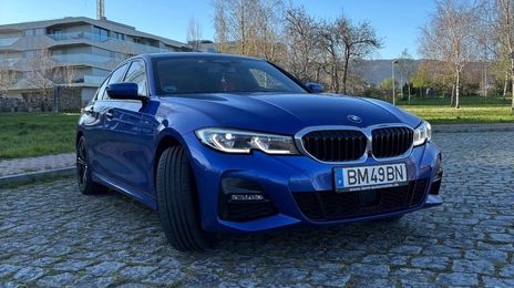 BMW 328i • 2020 • 100,000 km