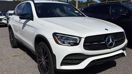 Mercedes-Benz GLC-Class • 2022 • 20,154 km