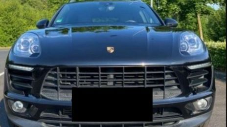 Porsche Macan • 2015 • 80,000 km