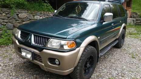 Mitsubishi Montero Sport • 2005 • 244,000 km