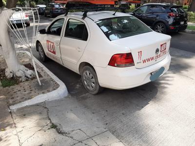 Volkswagen Gol • 2012 • 211,258 km