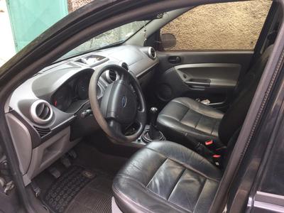 Ford Fiesta • 2009 • 150,000 km