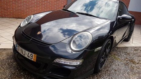Porsche 911 • 2006 • 150,000 km