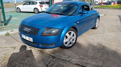 Audi A2 • 2000 • 180,000 km