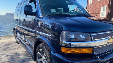 Chevrolet Express • 2018 • 78,000 km