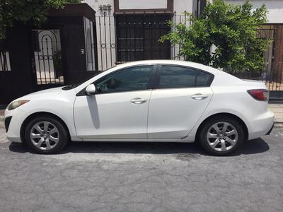 Mazda 3 • 2011 • 91,000 km