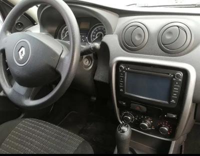 Renault Sandero • 2014 • 133,000 km