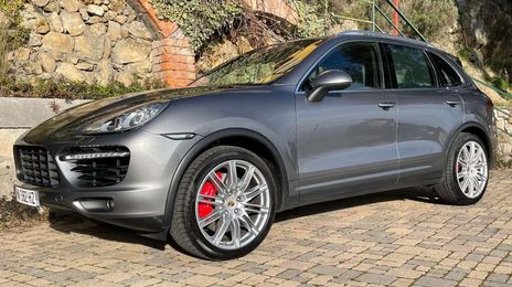Porsche Cayenne • 2010 • 173,500 km