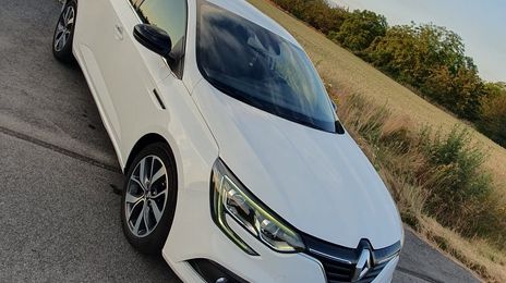 Renault Mégane • 2016 • 160,000 km