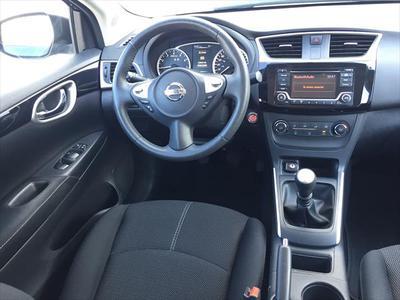 Nissan Sentra se-r • 2017 • 33,200 km