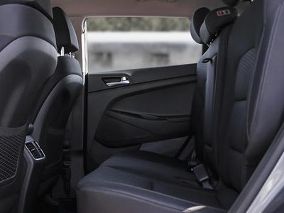 Hyundai Tucson • 2019 • 98,000 km