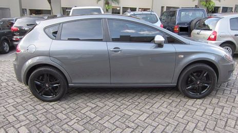 Seat Leon • 2013 • 98,000 km