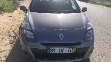 Renault Clio • 2010 • 301,220 km