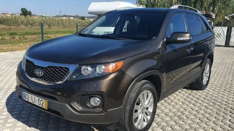 Kia Sorento • 2011 • 169,000 km