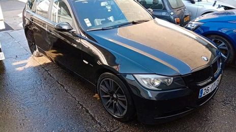 BMW 3 Series • 2007 • 299,999 km