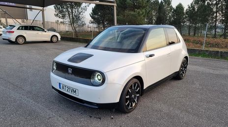 Honda Element • 2020 • 33,000 km