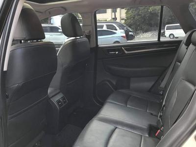 Subaru Outback • 2016 • 32,000 km