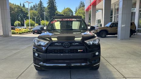 Toyota 4-Runner • 2020 • 25,000 km