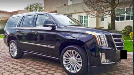 Cadillac Escalade • 2015 • 100,000 km