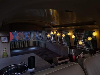 Volkswagen T5 • 1979 • 58,000 km