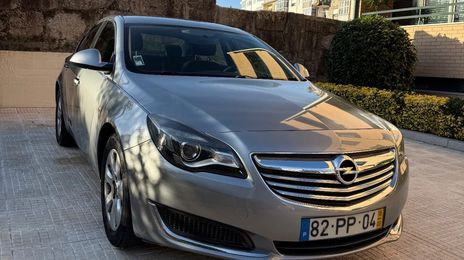 Opel Insignia • 2015 • 91,800 km
