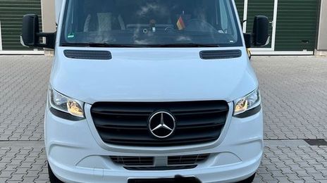 Mercedes-Benz Sprinter • 2022 • 14,000 km