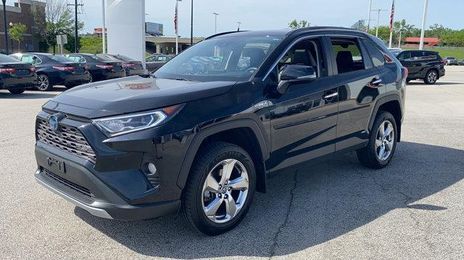 Toyota RAV4 Hybrid • 2020 • 5,484 km