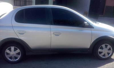 Toyota Yaris • 2001 • 133,600 km