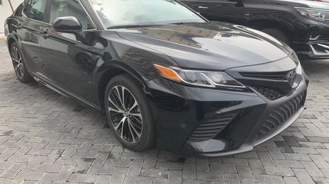 Toyota Camry • 2020 • 2 km