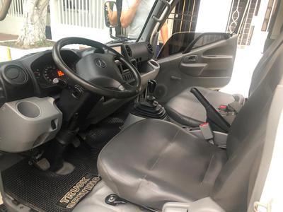 Hino Dutro • 2016 • 106,208 km