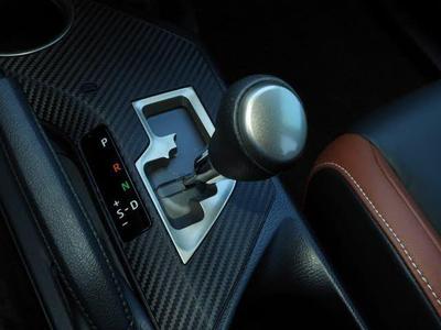 Toyota RAV4 • 2015 • 256,700 km