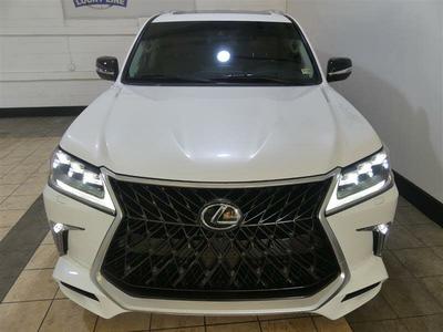 Lexus LX • 2015 • 4,576 km