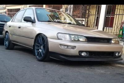 Toyota Corolla • 1996 • 0 km