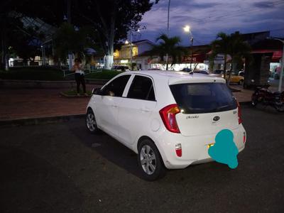 Kia Picanto • 2015 • 94,500 km