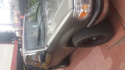 Ford Explorer • 1999 • 215,030 km