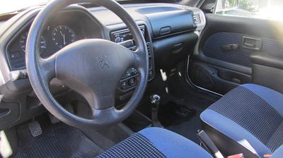 Peugeot 106 • 1998 • 147,000 km